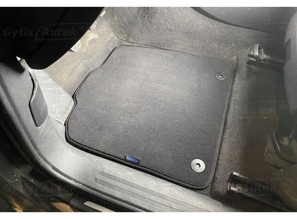 Gulvmatter i stoff til Audi Q5 2008-2016 | gytisautek.no