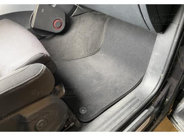Gulvmatter i stoff til Audi Q5 2008-2016 | gytisautek.no