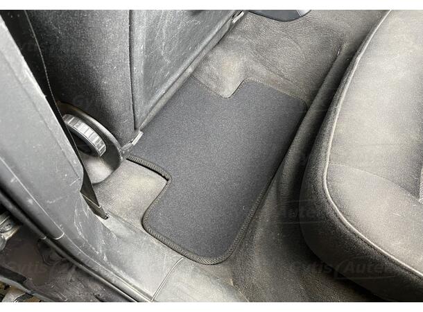 Gulvmatter i stoff til Audi Q5 2008-2016 | gytisautek.no