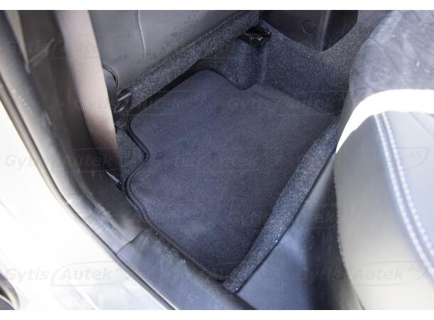 Gulvmatter i stoff til Suzuki Vitara 2015-> | gytisautek.no