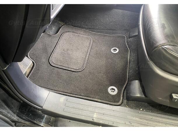 Gulvmatter i stoff til Toyota Land Cruiser 150 2014-> | gytisautek.no