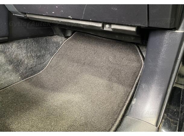 Gulvmatter i stoff til Toyota Land Cruiser 150 2014-> | gytisautek.no