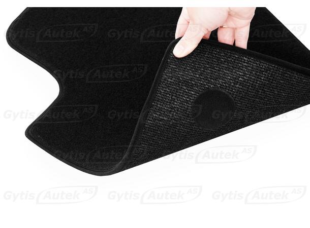 Gulvmatter i stoff til BMW X3 E83 2004-2010 | gytisautek.no