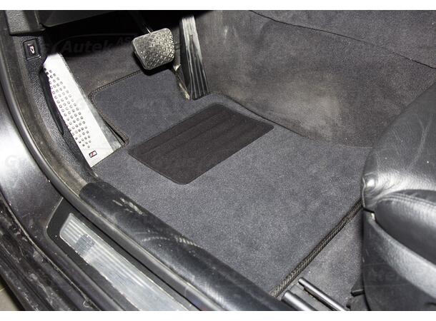 Gulvmatter i stoff til BMW 5 ser. F10/F11 2013-2016 | gytisautek.no