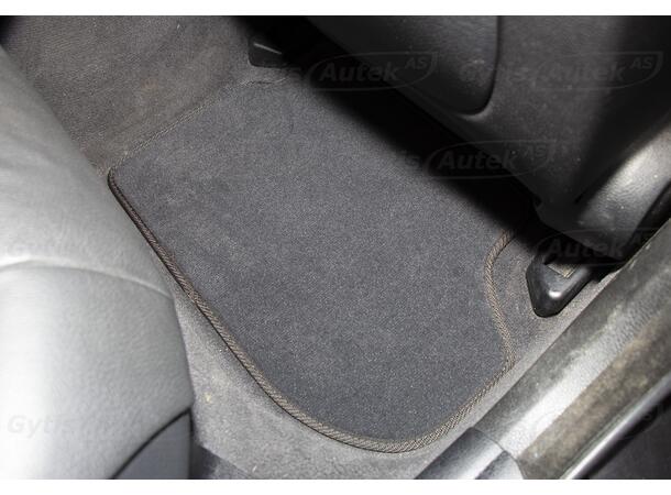 Gulvmatter i stoff til BMW 5 ser. F10/F11 2013-2016 | gytisautek.no