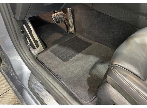 Gulvmatter i stoff til BMW 5 ser. G30/G31 2017-> | gytisautek.no