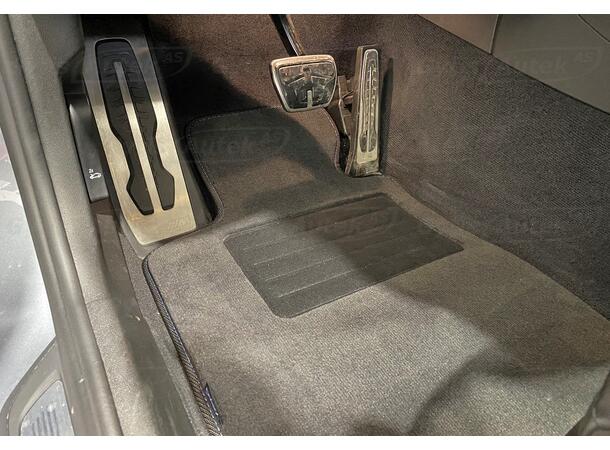 Gulvmatter i stoff til BMW 5 ser. G30/G31 2017-> | gytisautek.no
