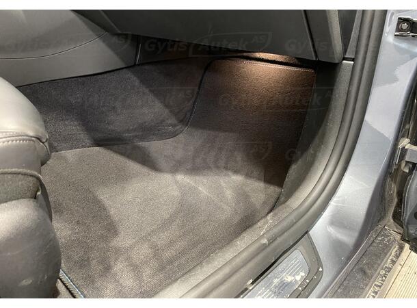 Gulvmatter i stoff til BMW 5 ser. G30/G31 2017-> | gytisautek.no