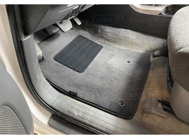 Gulvmatter i stoff til Toyota Land Cruiser 120 | gytisautek.no