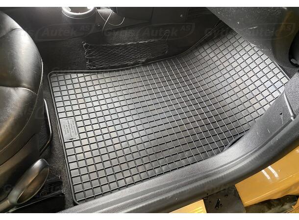 Gulvmatter til Mini Cooper R56 2006-2013 | gytisautek.no