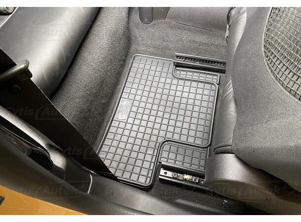 Gulvmatter til Mini Cooper R56 2006-2013 | gytisautek.no