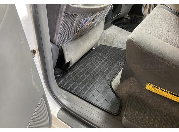 Gummimatter til Toyota Land Cruiser 120 | gytisautek.no