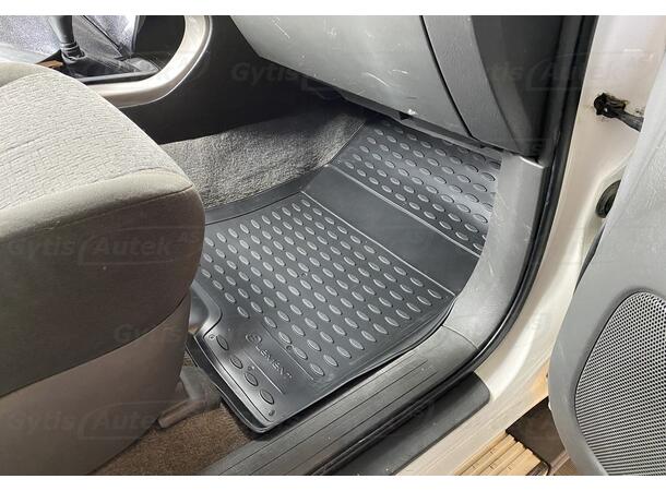 Gulvmatter til Toyota Land Cruiser 120 2002-2009 | gytisautek.no