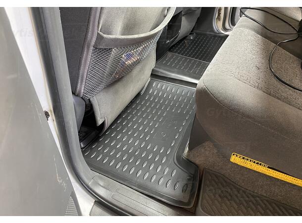 Gulvmatter til Toyota Land Cruiser 120 2002-2009 | gytisautek.no