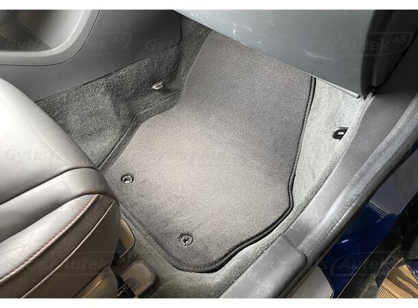 Gulvmatter i stoff til Volvo XC60 2007-2017 | gytisautek.no