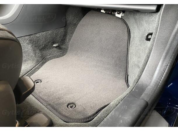 Gulvmatter i stoff til Volvo XC60 2007-2017 | gytisautek.no