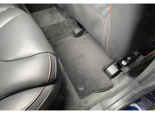 Gulvmatter i stoff til Volvo XC60 2007-2017 | gytisautek.no