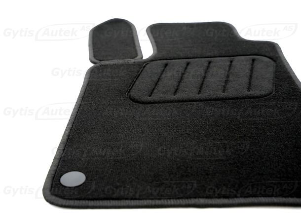 Gulvmatter i stoff til MB SL-Klasse R230 2003-2007 | gytisautek.no
