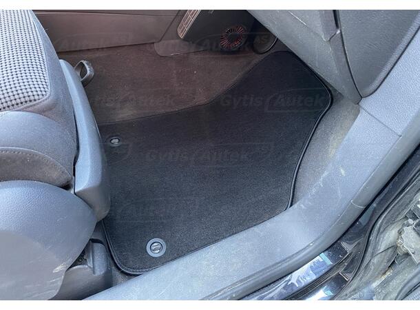 Gulvmatter i stoff til VW Touran 2003-2010 | gytisautek.no