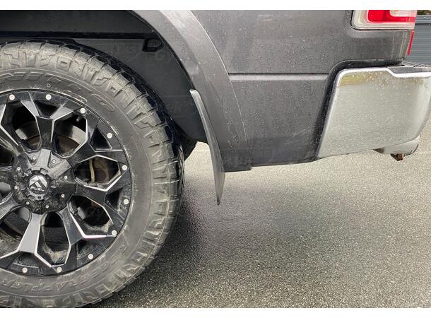 Skvettlapper til Dodge RAM 2009-2018 | 100% passform | gytisautek.no