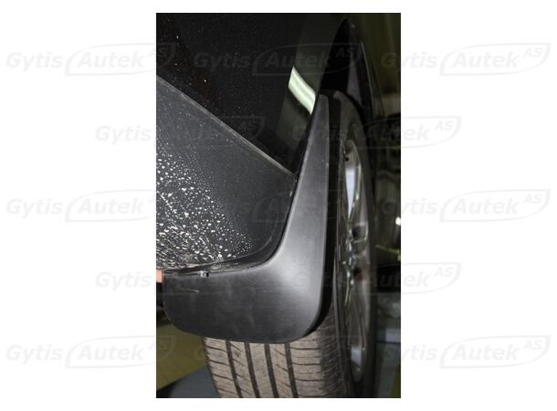 Skvettlapper til Mitsubishi Outlander 2013-2015 | gytisautek.no