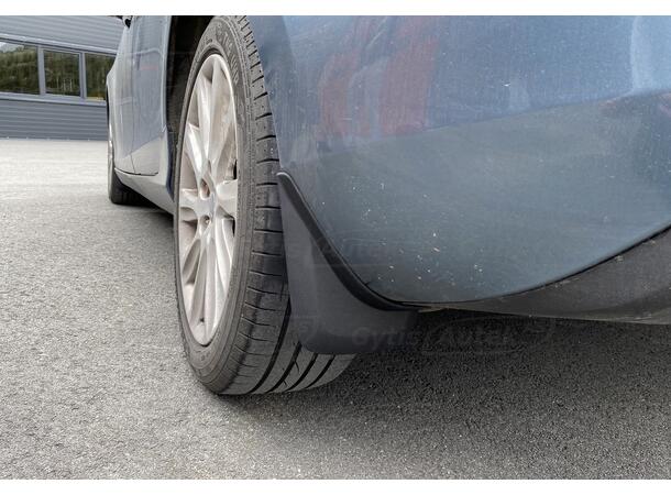 Skvettlapper til Volvo V40 2012-2019 | 100% passform | gytisautek.no