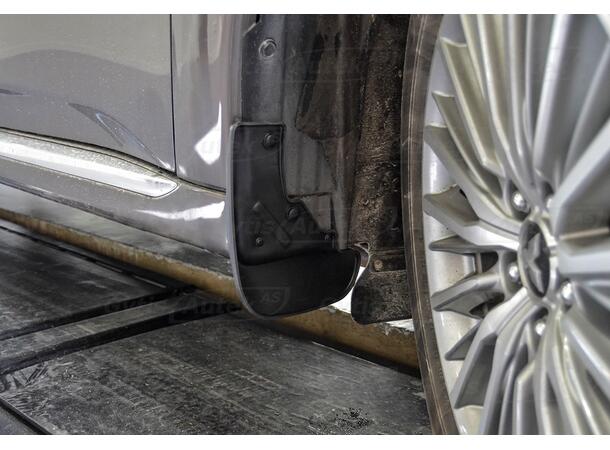Skvettlapper til Mitsubishi Outlander 2013-> | gytisautek.no
