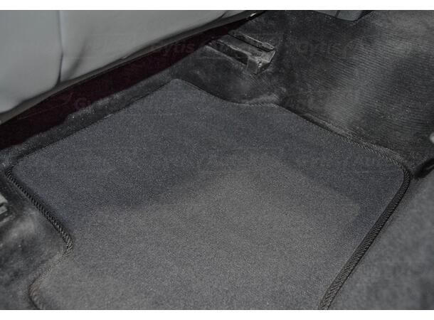 Gulvmatter i stoff til VW Passat B6 2005-2010 | gytisautek.no