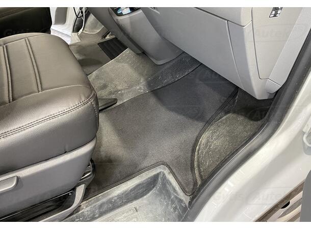 Gulvmatter i stoff til VW T5 2014-2015 | gytisautek.no