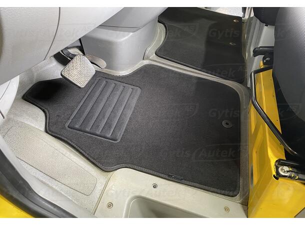 Gulvmatter i stoff til MB Sprinter W906 2006-2018 | gytisautek.no