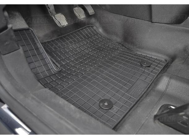 Gulvmatter til Ford Tourneo Connect 2017-> | gytisautek.no