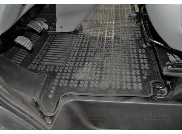 Opel Vivaro 2001-2014 gulvmatter | gytisautek.no