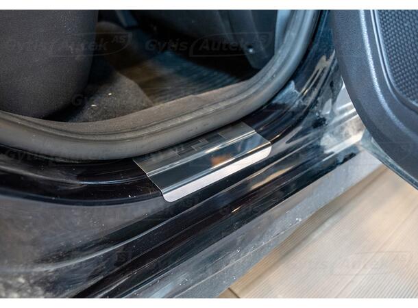 Ford Fiesta 2013-2017 | Innstigningslister |  gytisautek.no