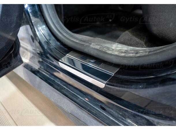 Ford Fiesta 2013-2017 | Innstigningslister |  gytisautek.no