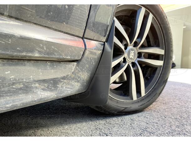 Skvettlapper til Volvo V70 2007-2016 | 100% passform | gytisautek.no