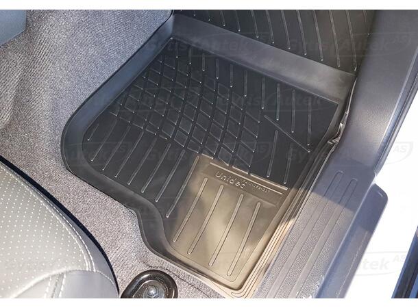 Gulvmatter til Mitsubishi L200 2016-> | gytisautek.no