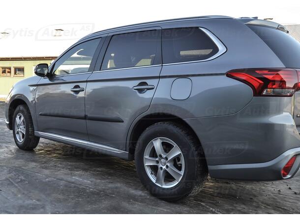 Sidelister til Mitsubishi Outlander 2013-> | gytisautek.no